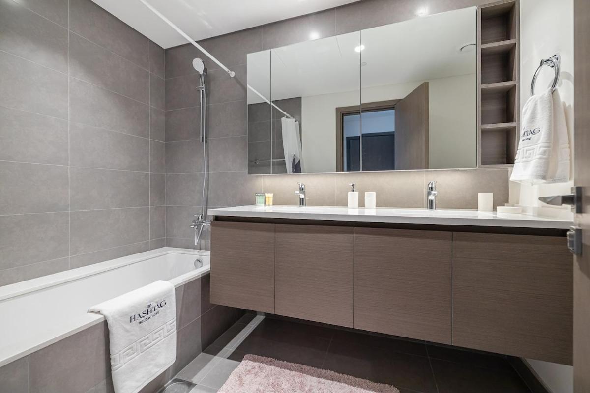 Spacious 2Bdr In Creek Harbor With City View Dubai Exterior photo